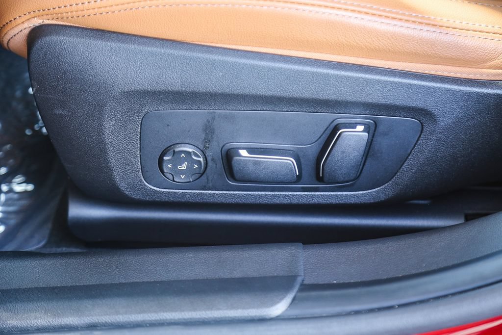 Used 2025 BMW M340i xDrive AWD/4WD image 18