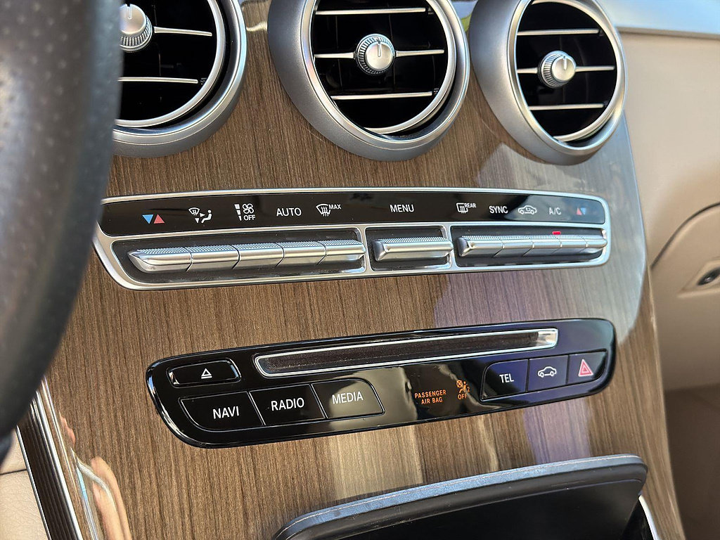 Used 2018 Mercedes-Benz GLC 300 image 37
