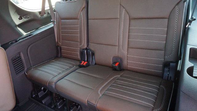 New 2027 GMC Yukon XL Denali Ultimate w/ LPO, Floor Liner Package AWD/4WD image 21