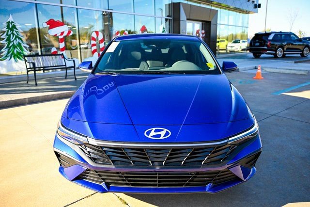 New 2026 Hyundai Elantra Blue image 8