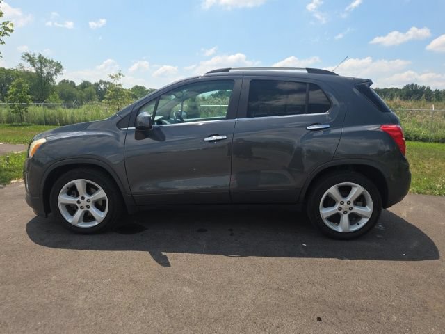 Used 2016 Chevrolet Trax LTZ FWD image 14