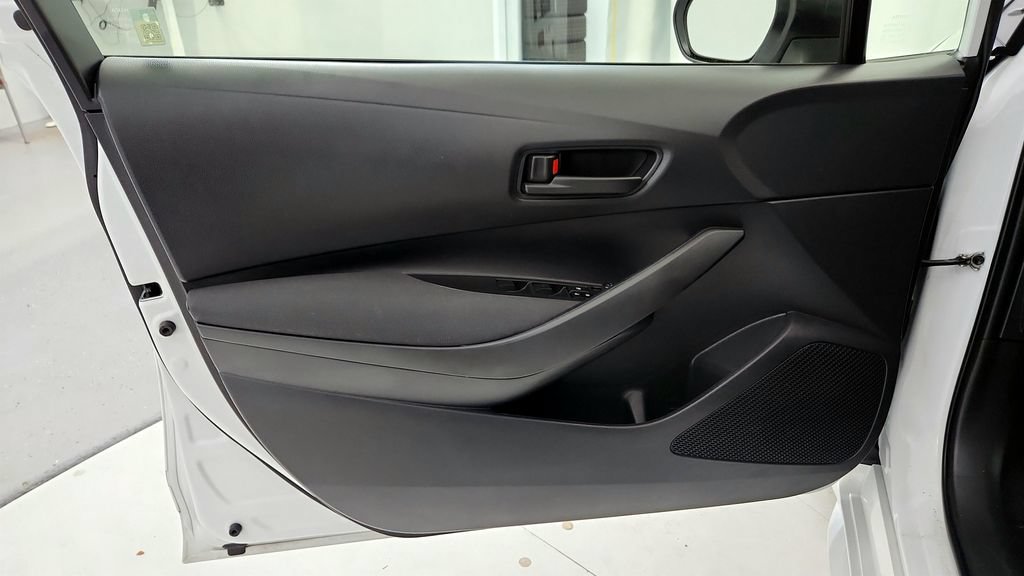 Certified 2023 Toyota Corolla LE w/ Carpet Mat Package (TMS) FWD image 34