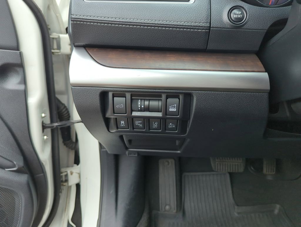 Used 2019 Subaru Outback 2.5i Limited AWD/4WD image 20