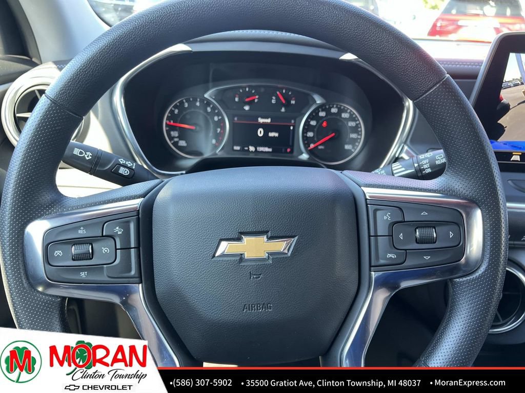 Certified 2025 Chevrolet Blazer LT AWD/4WD image 17