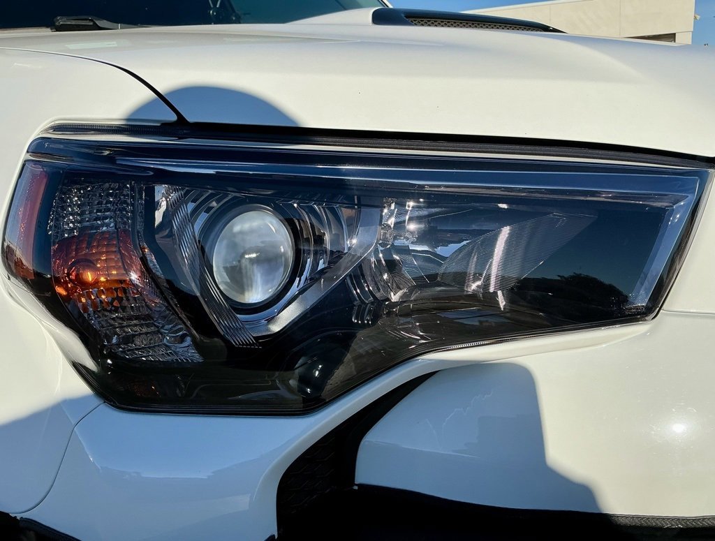 Used 2018 Toyota 4Runner TRD Off-Road Premium image 8