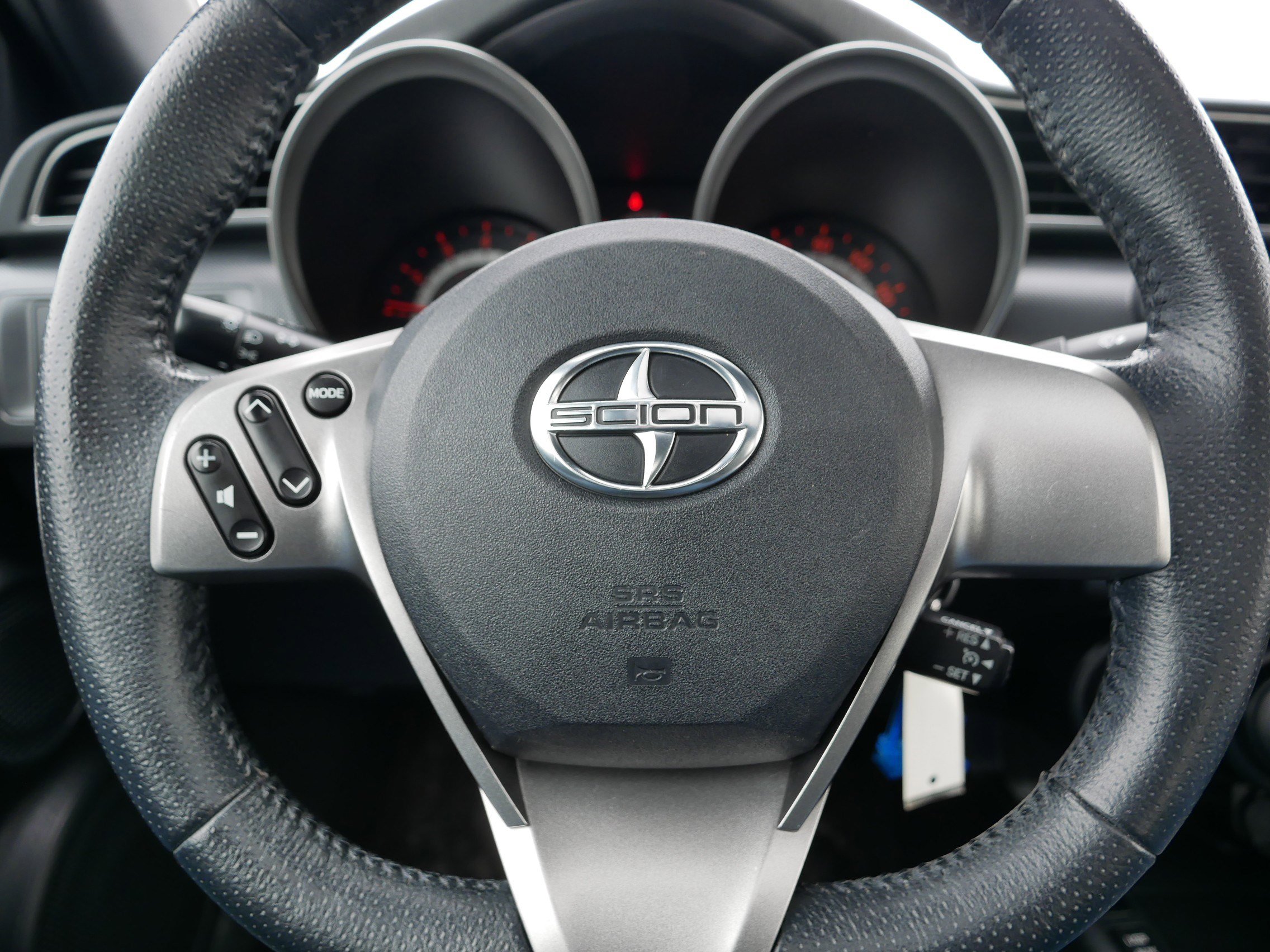 Used 2013 Scion tC image 25