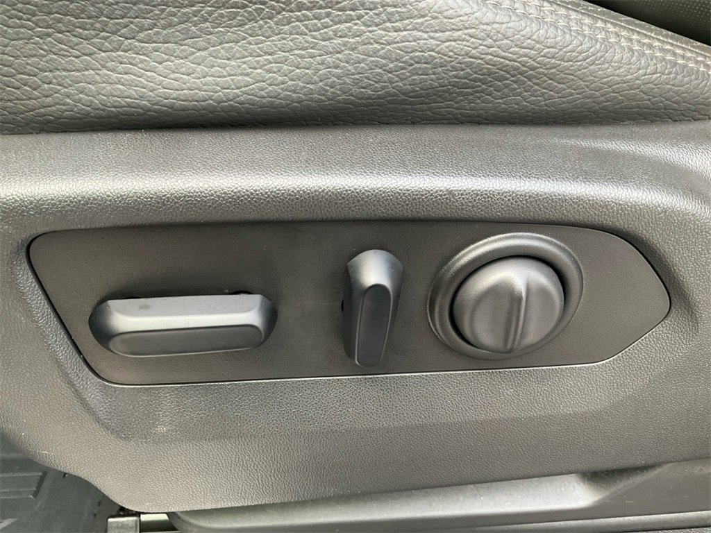 Used 2021 GMC Sierra 2500 Denali w/ Denali Ultimate Package image 28