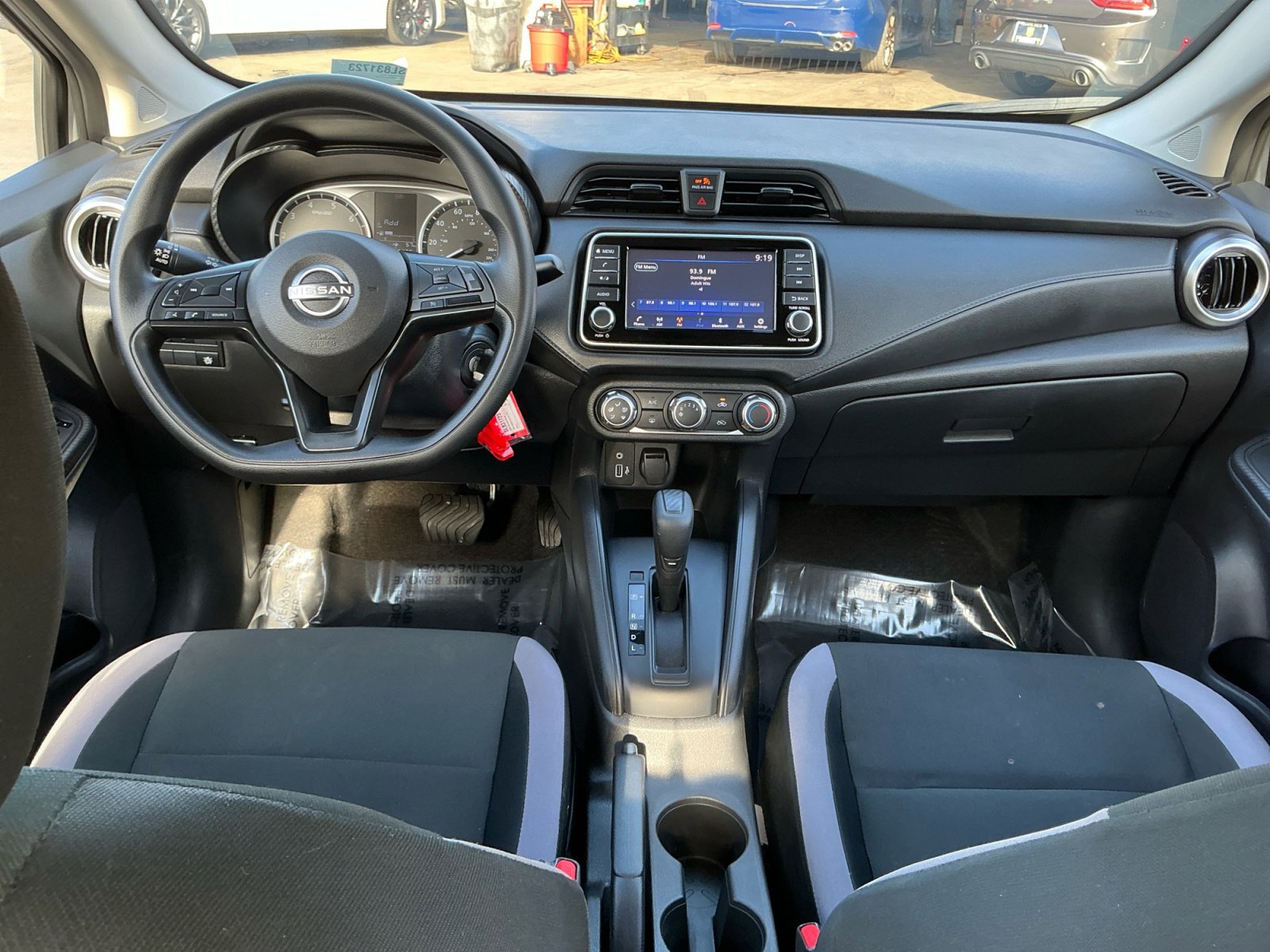 Used 2025 Nissan Versa S w/ S Plus Package image 15