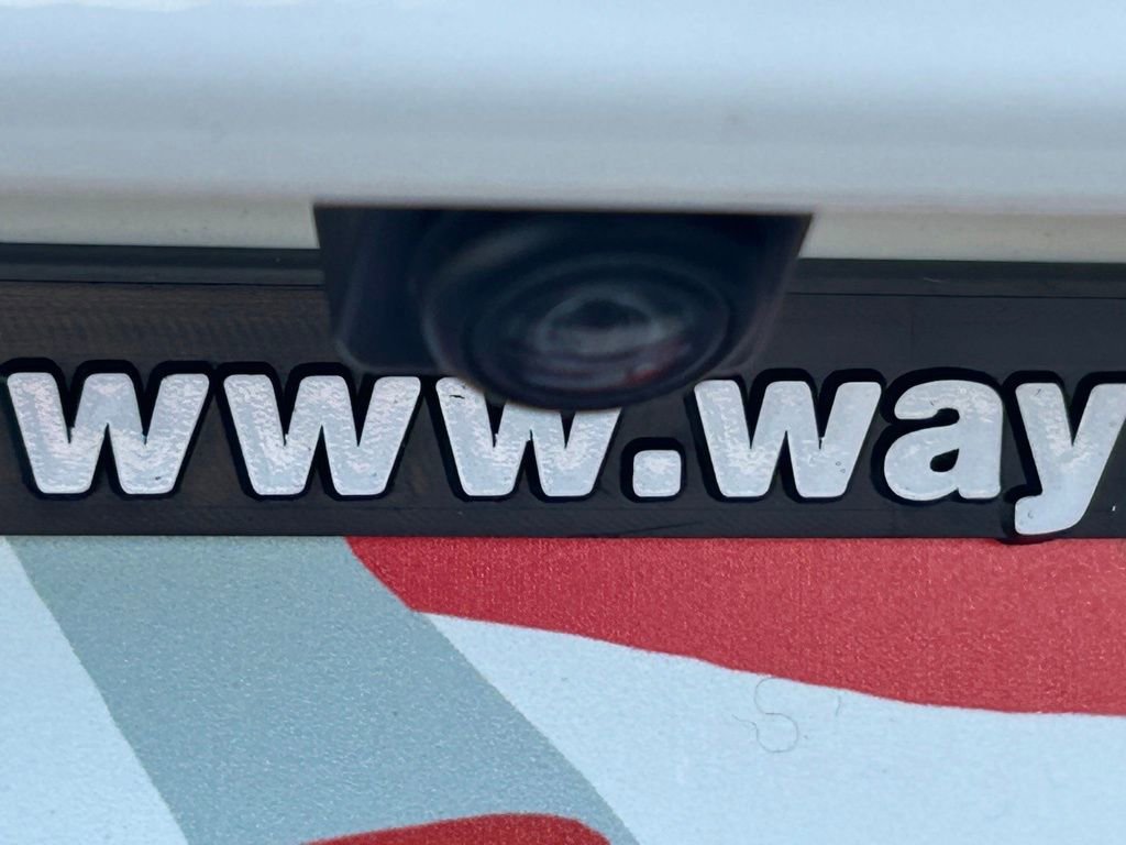 Used 2024 Nissan Rogue S image 22