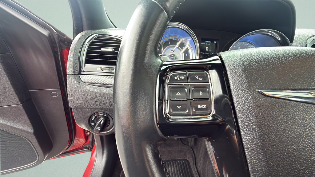 Used 2014 Chrysler 300 S AWD/4WD image 15