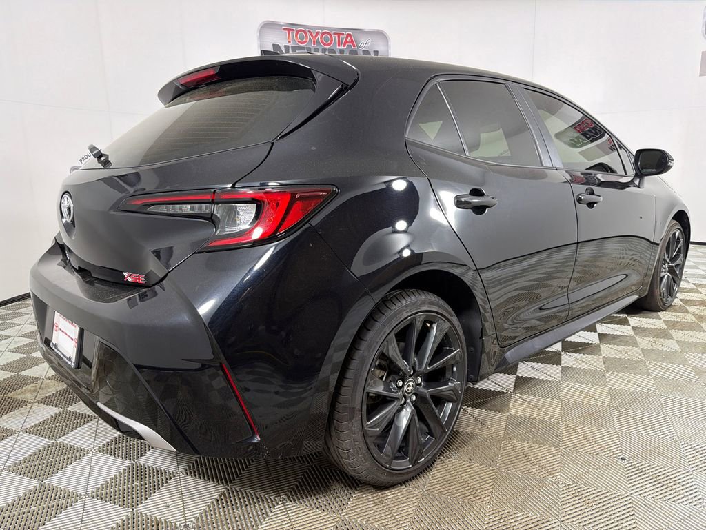 Used 2025 Toyota Corolla XSE image 3
