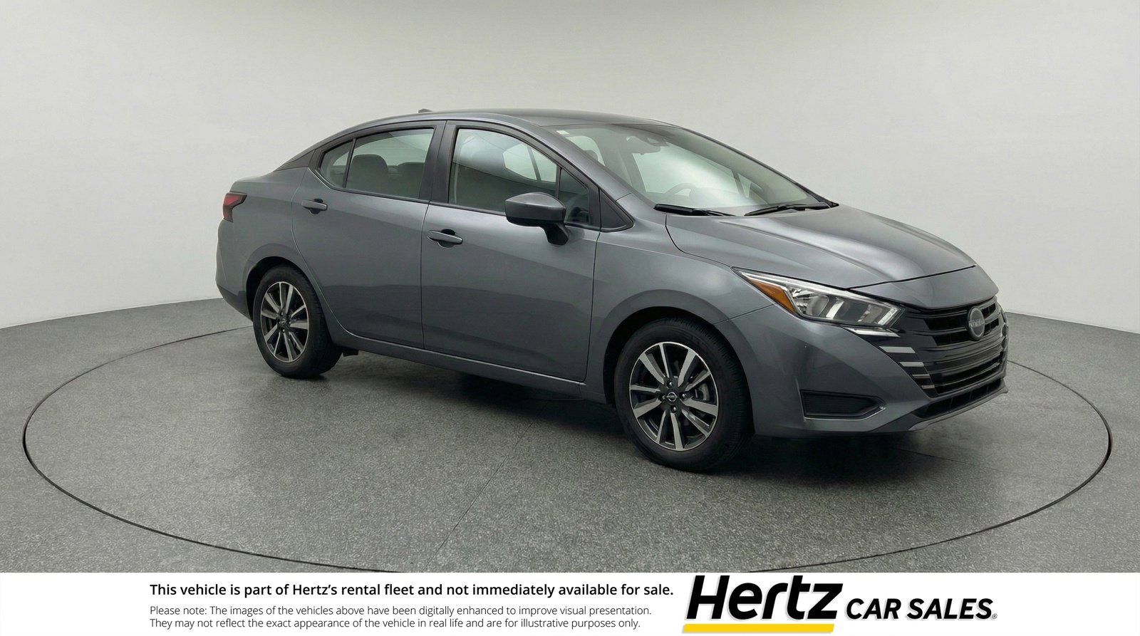 Used 2025 Nissan Versa SV image 1