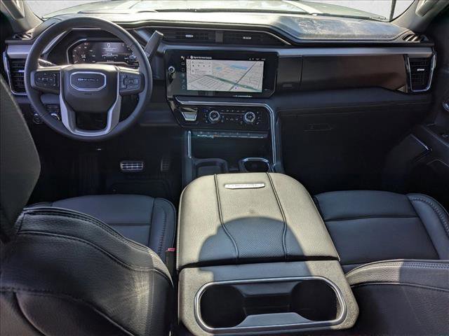 Used 2024 GMC Sierra 2500 Denali w/ Denali Reserve Package image 18