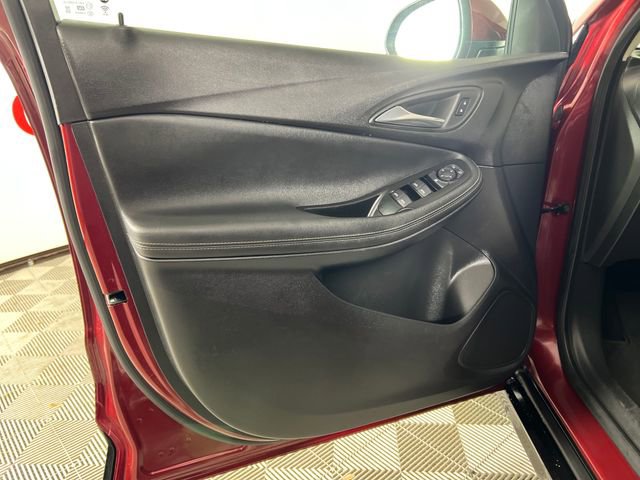 Used 2024 Buick Encore GX Sport Touring image 12