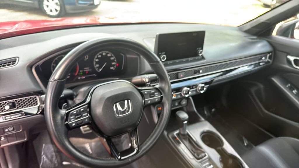 Used 2025 Honda Civic Sport image 16