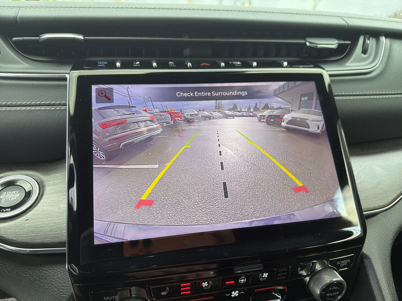 Used 2023 Jeep Grand Cherokee Overland w/ Luxury Tech Group IV image 37