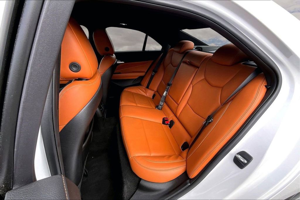 Used 2021 Cadillac CT4 Premium Luxury RWD image 21