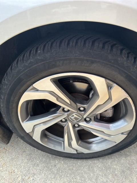 Used 2018 Honda Accord EX-L image 13