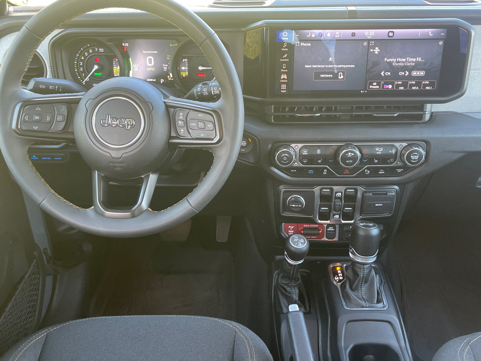 Used 2024 Jeep Wrangler Unlimited AWD/4WD image 20