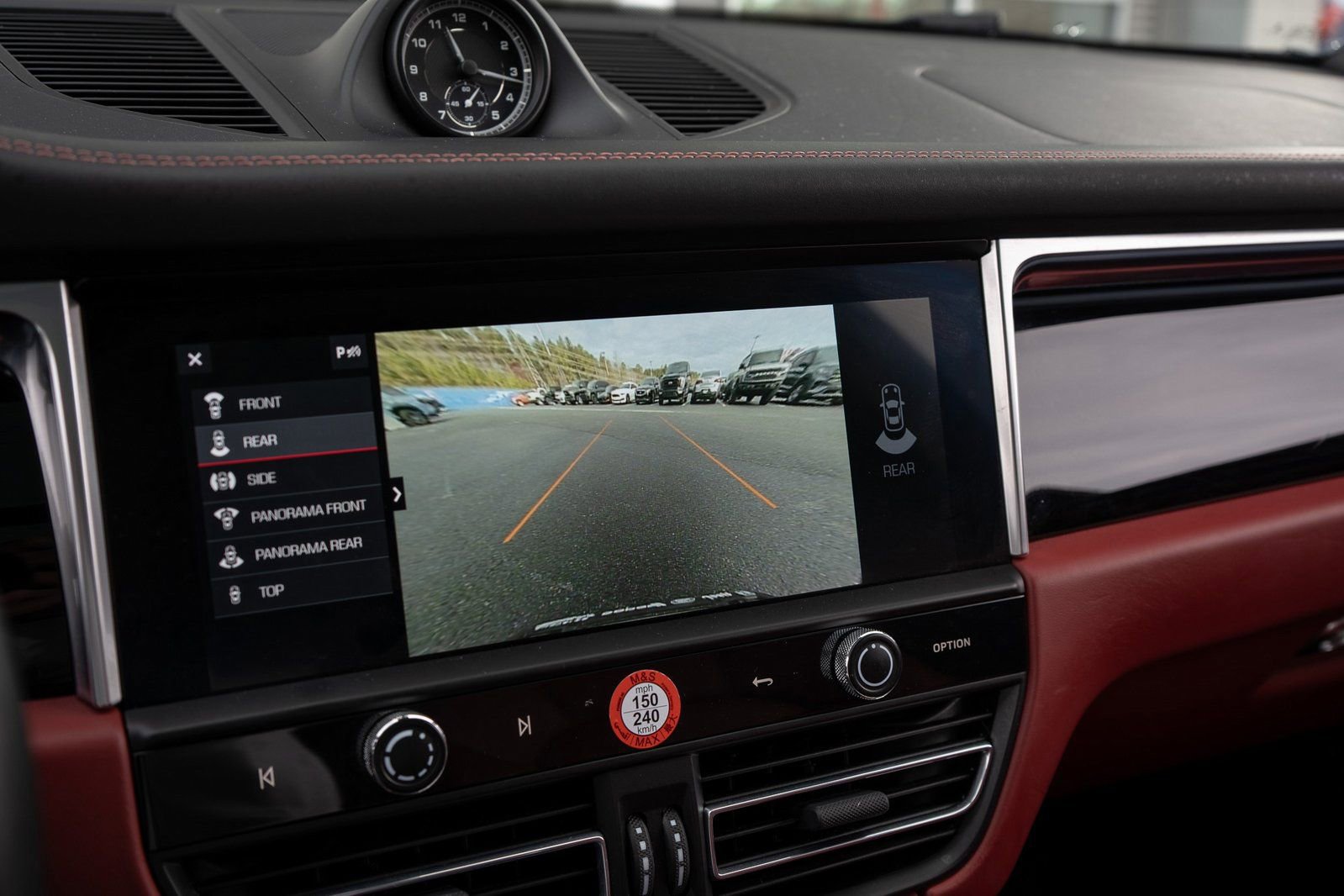 Used 2022 Porsche Macan S w/ Premium Package Plus image 46