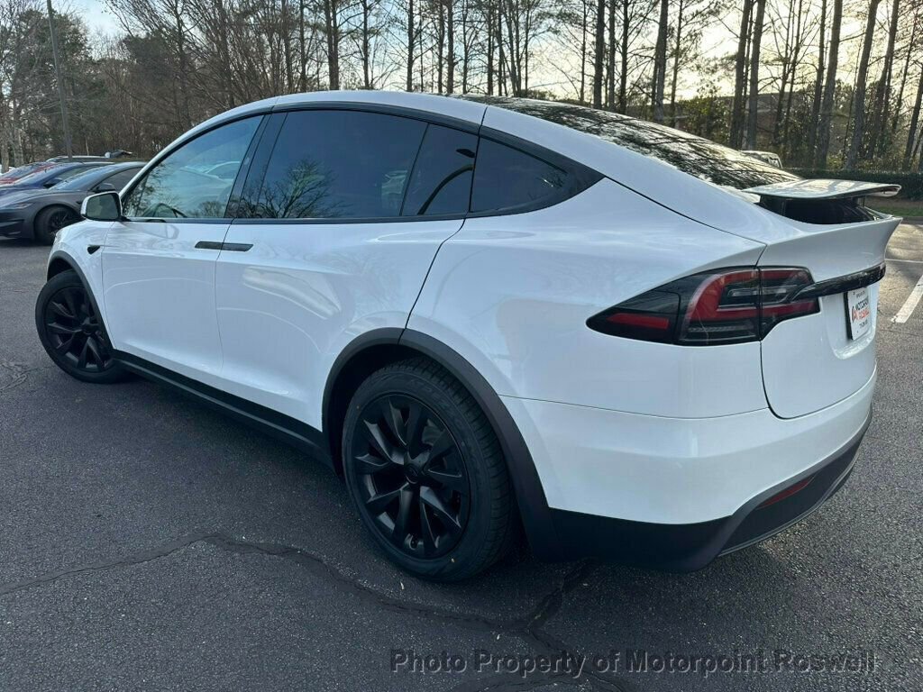 Used 2024 Tesla Model X image 4