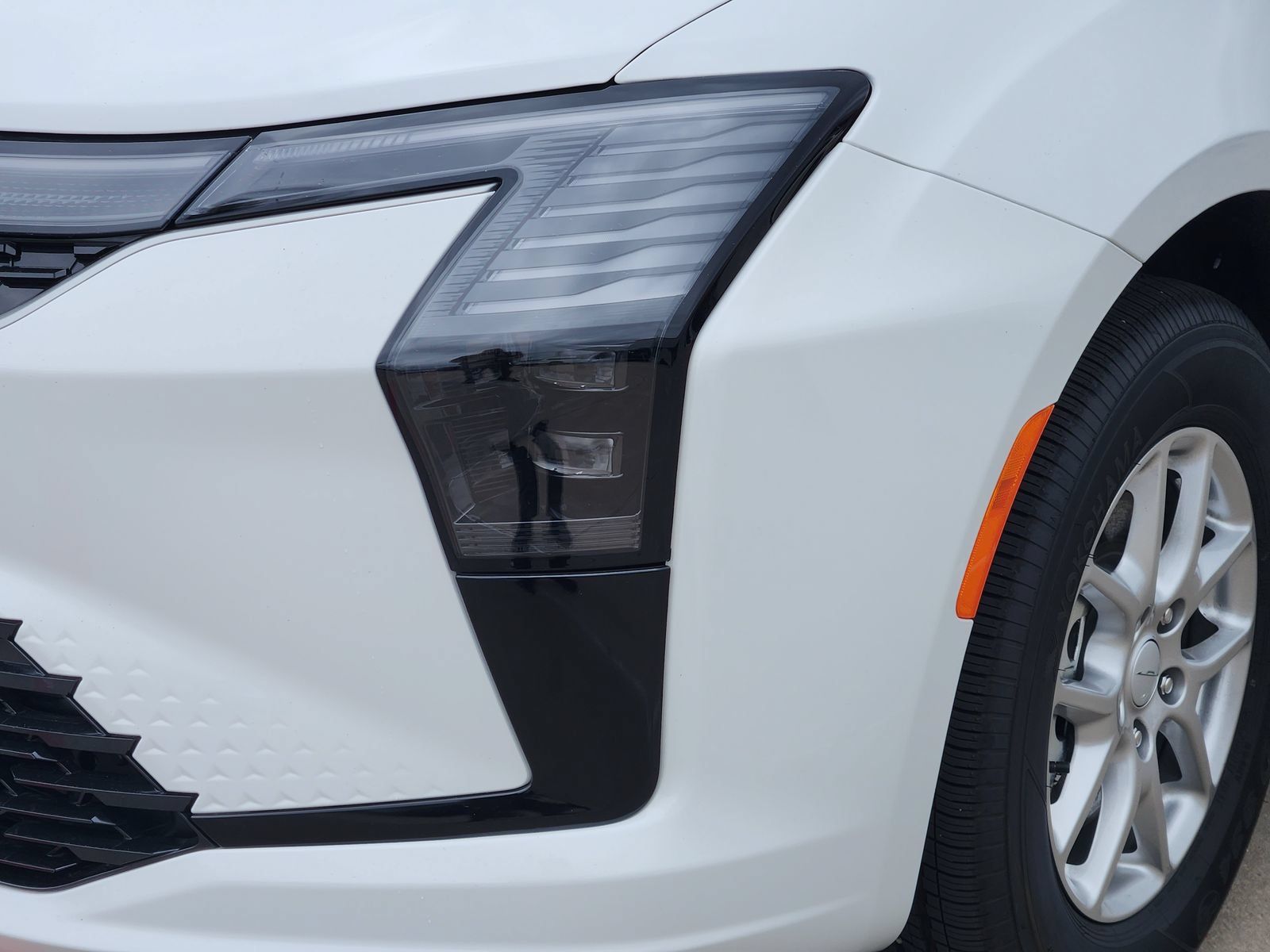 New 2027 Chrysler Pacifica Select FWD image 9