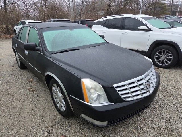 Used 2011 Cadillac DTS image 3