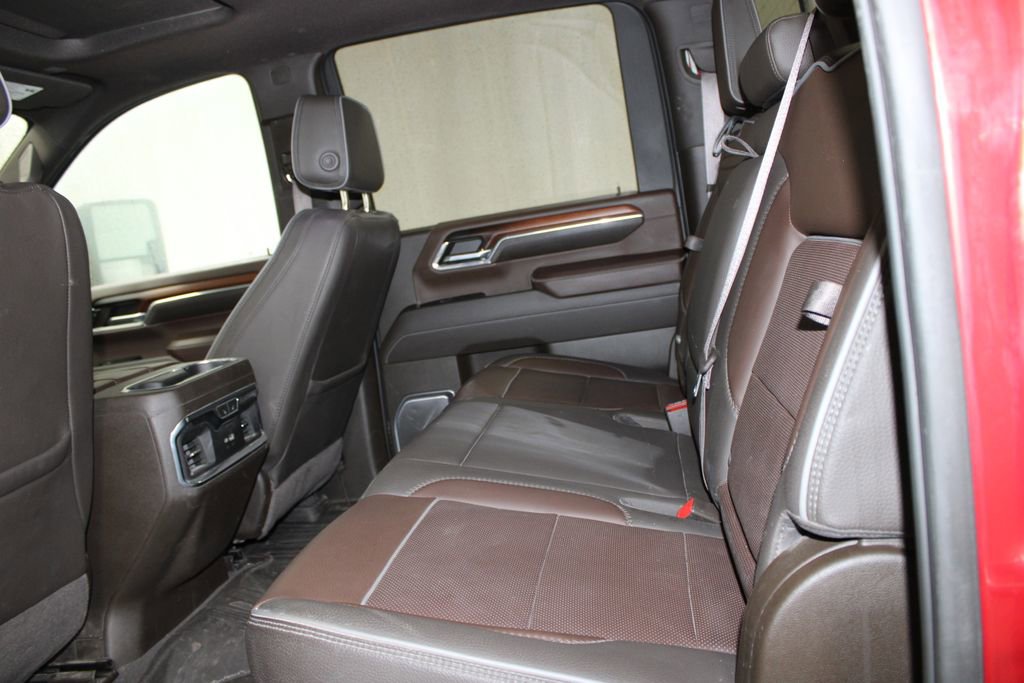 Used 2024 GMC Sierra 2500 Denali w/ Denali Reserve Package image 26