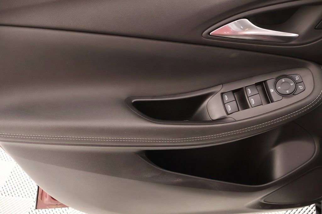 Used 2024 Buick Encore GX Preferred image 14