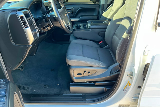 Used 2018 Chevrolet Silverado 1500 LT w/ All Star Edition image 17