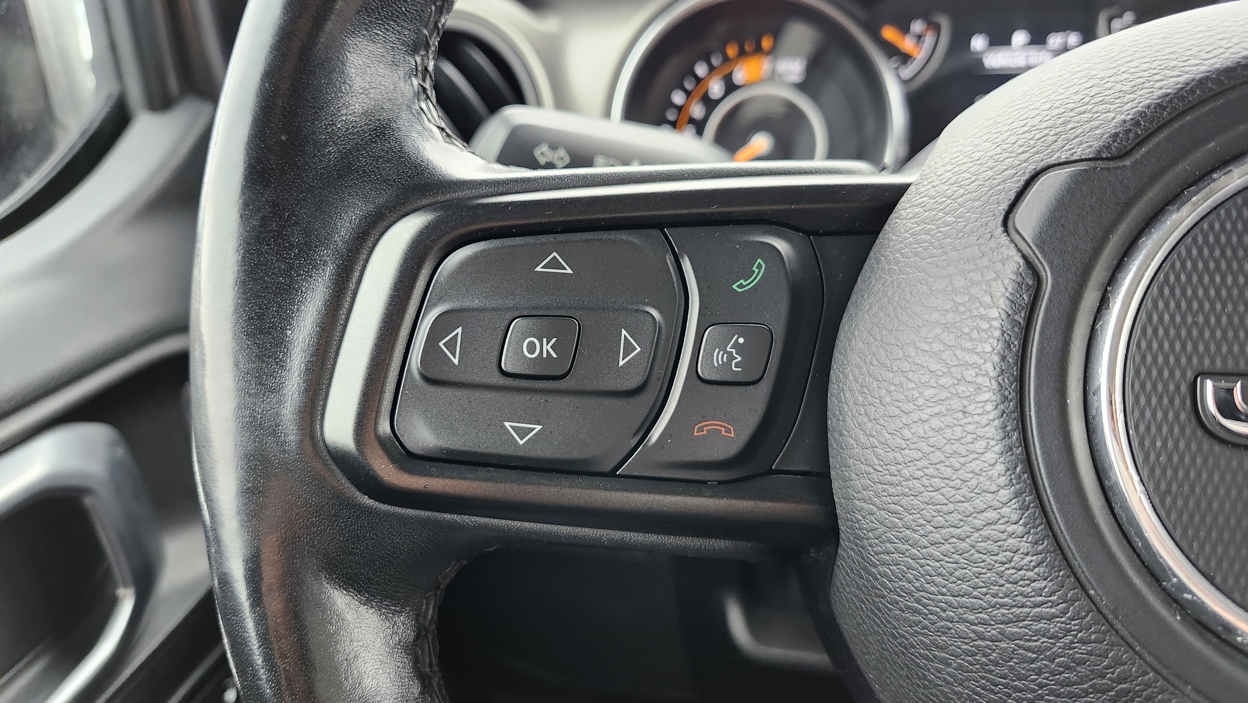 Used 2019 Jeep Wrangler Unlimited Sport S image 32