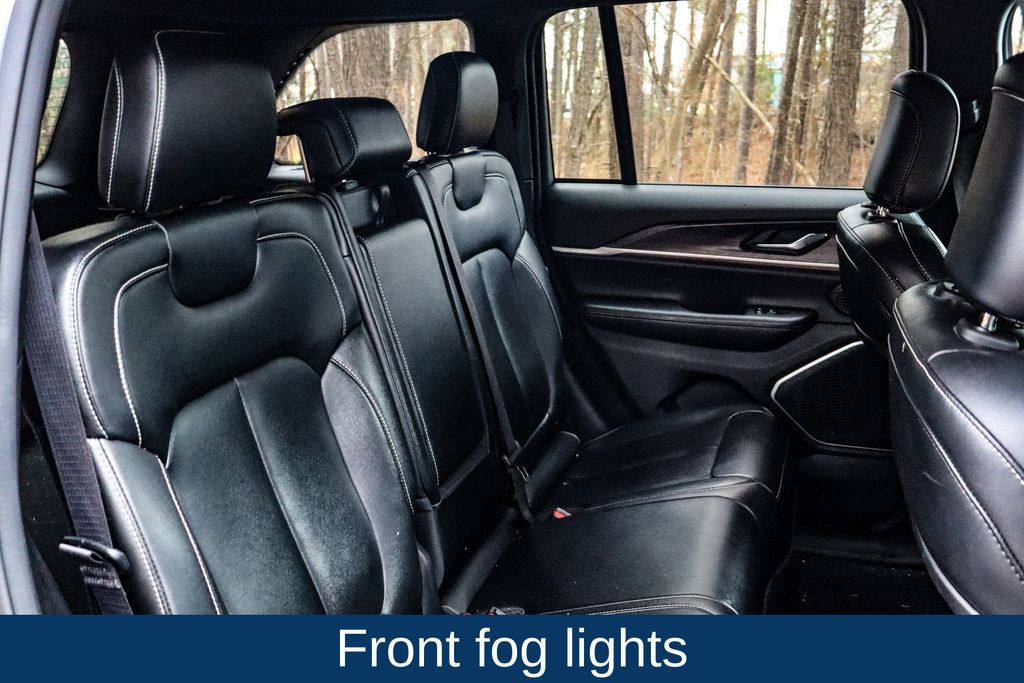 Used 2024 Jeep Grand Cherokee Limited 4xe image 17