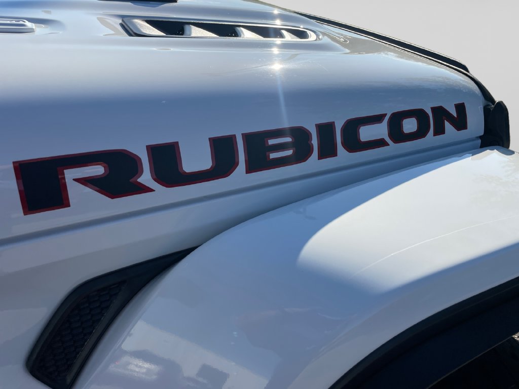 Used 2020 Jeep Gladiator Rubicon AWD/4WD image 17