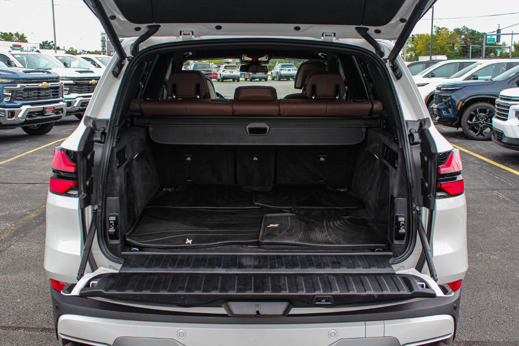 Used 2024 BMW X5 sDrive40i w/ Premium Package RWD image 11