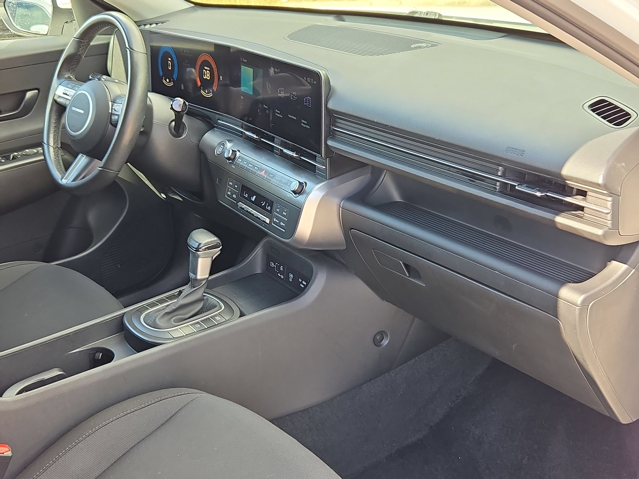 Used 2025 Hyundai Kona SEL FWD image 28
