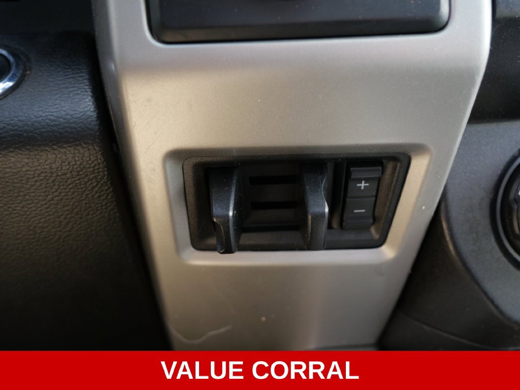 Used 2017 Ford F350 Lariat w/ Lariat Ultimate Package AWD/4WD image 25