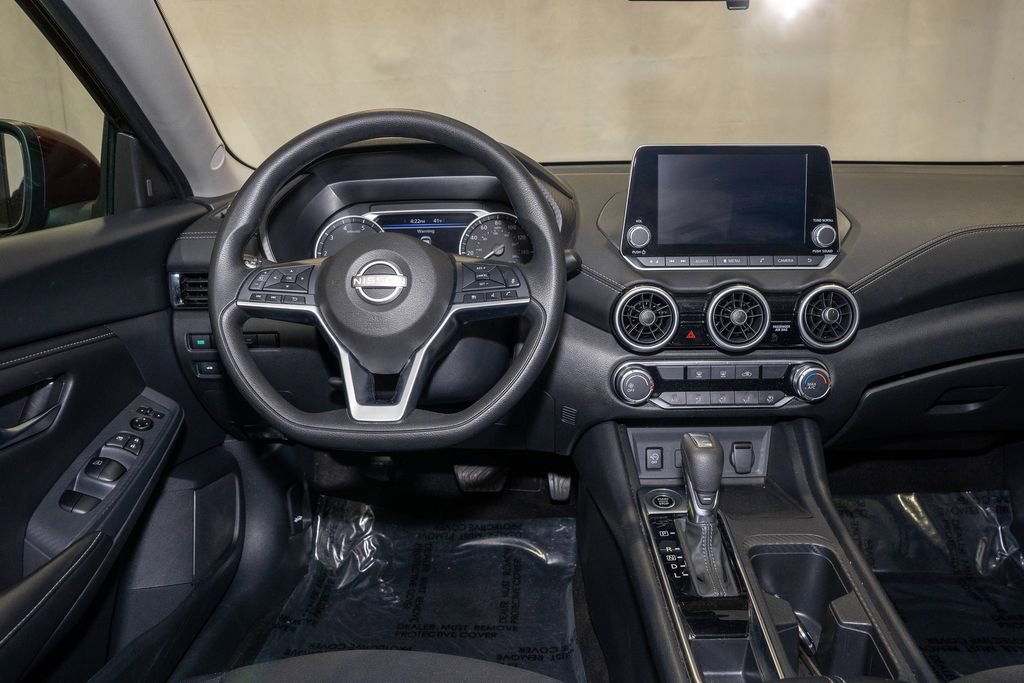 Used 2024 Nissan Sentra SV image 2