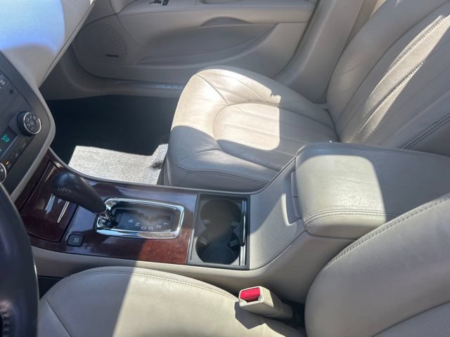 Used 2006 Buick Lucerne CXS w/ Driver Confidence Package FWD image 15