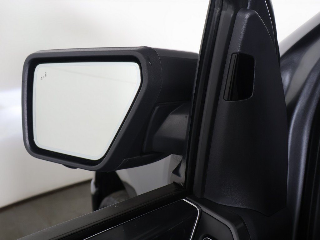 Used 2024 Ford F150 Lariat AWD/4WD image 34