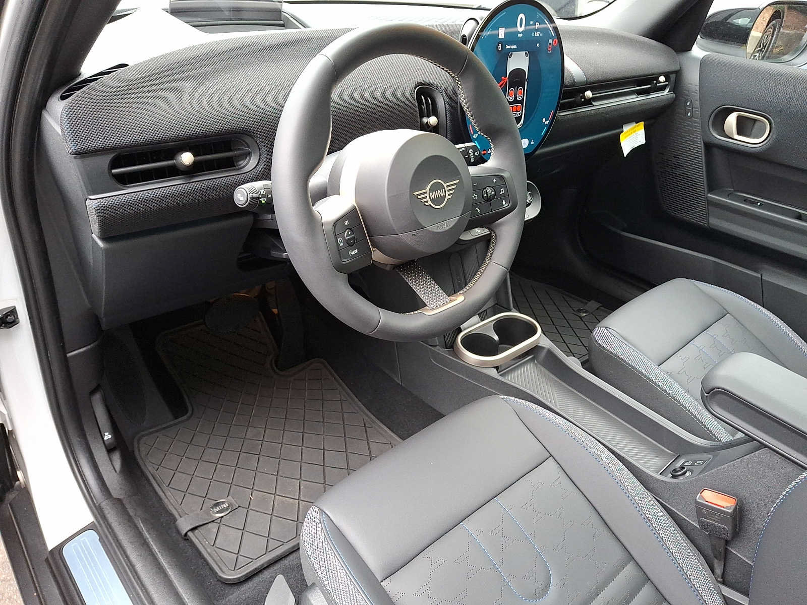 Used 2026 MINI Cooper 4-Door Hardtop FWD image 10