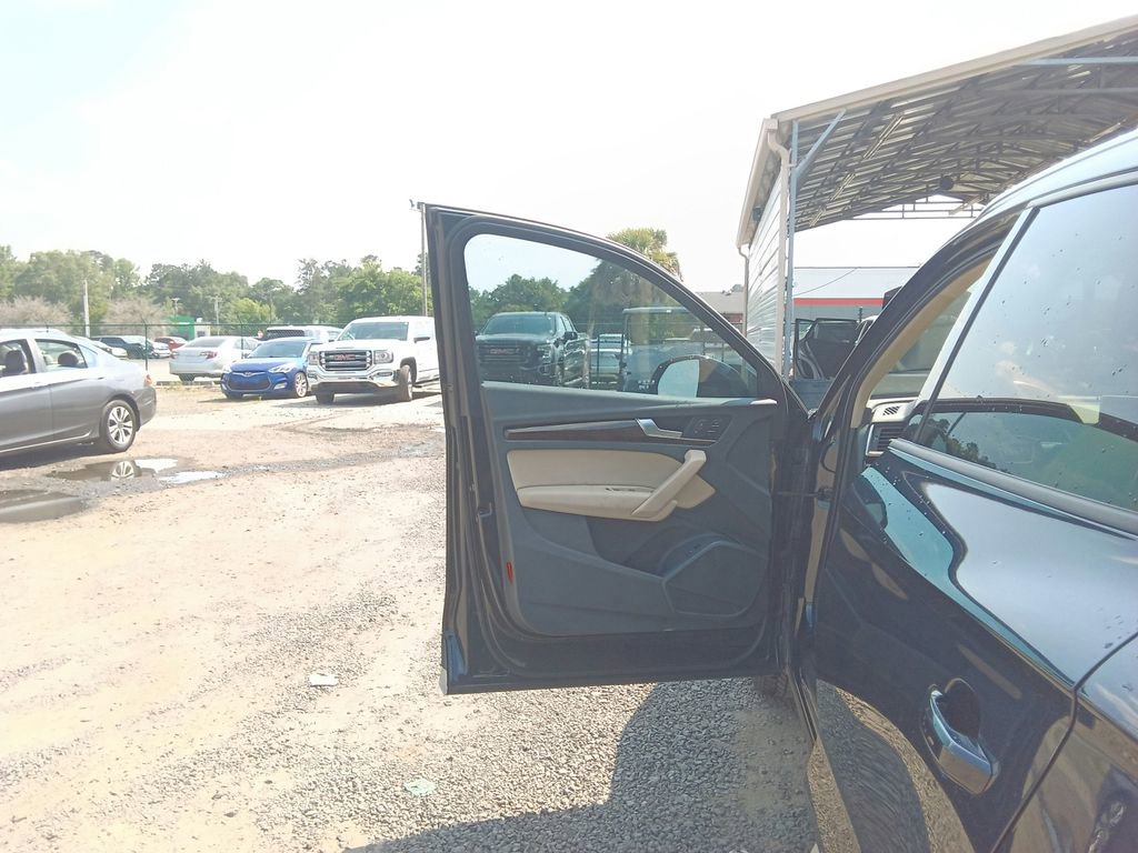 Used 2018 Audi Q5 2.0T Premium AWD/4WD image 15