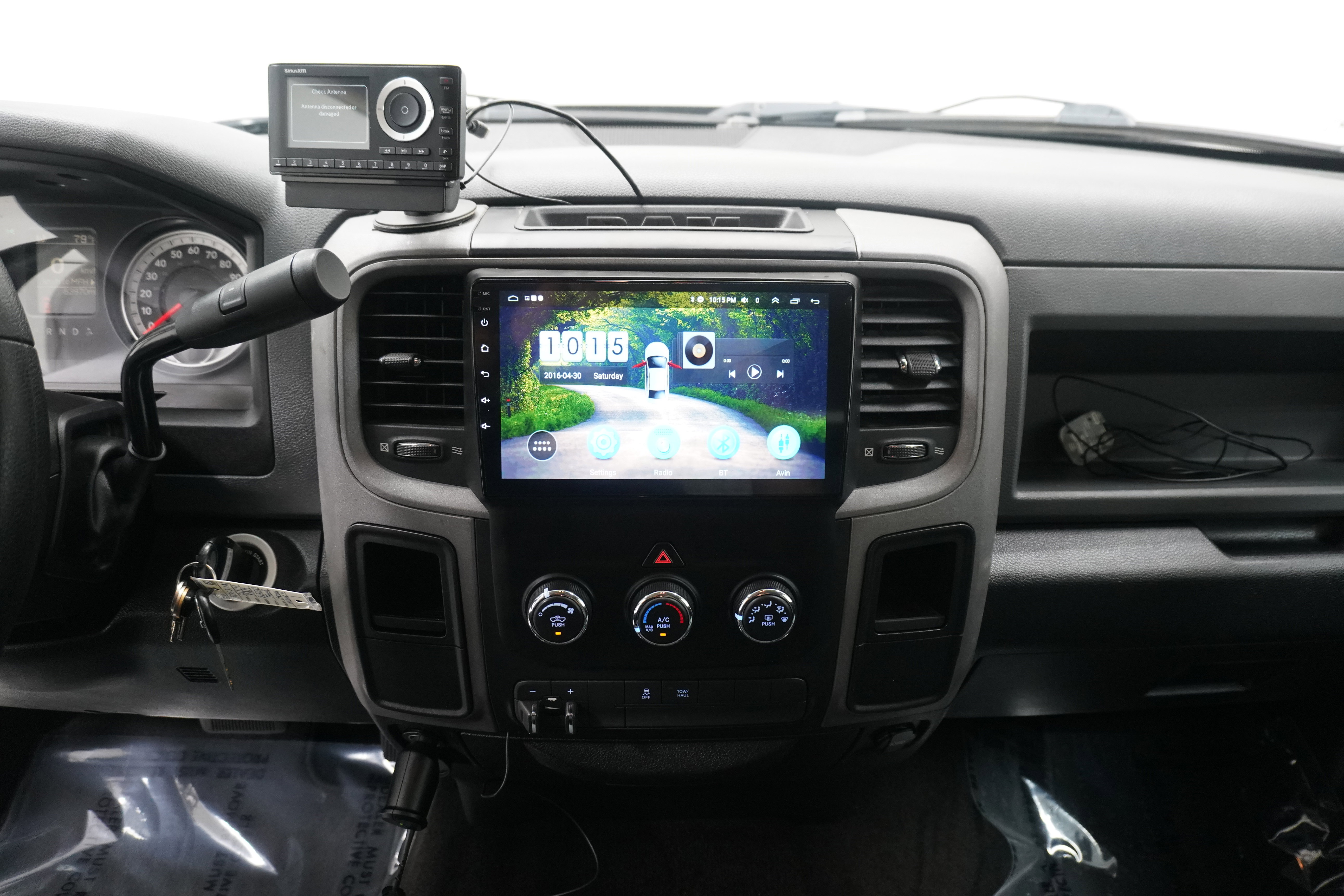 Used 2014 RAM 2500 Tradesman w/ Chrome Appearance Group RWD image 17