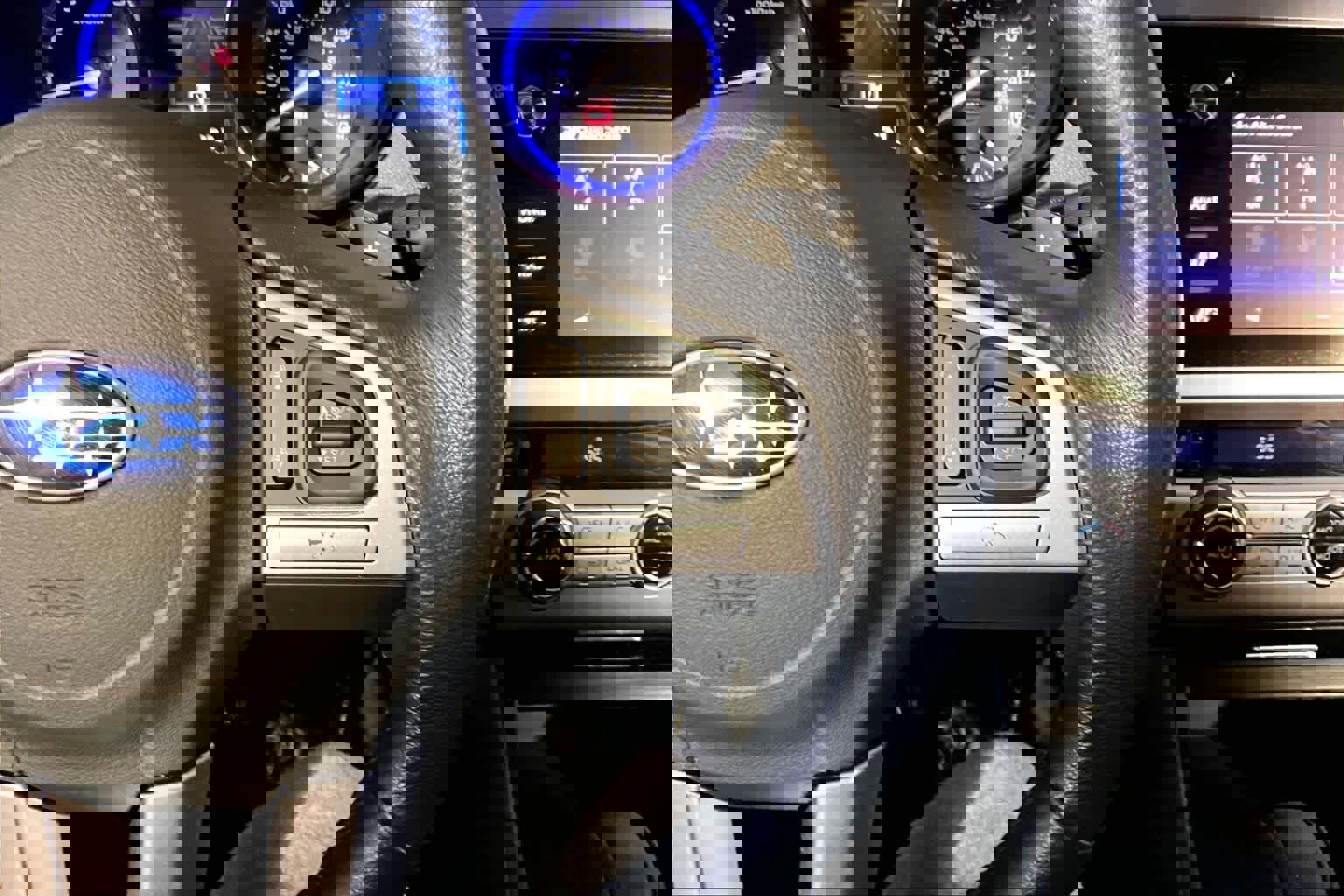 Used 2015 Subaru Legacy 3.6R Limited AWD/4WD image 24