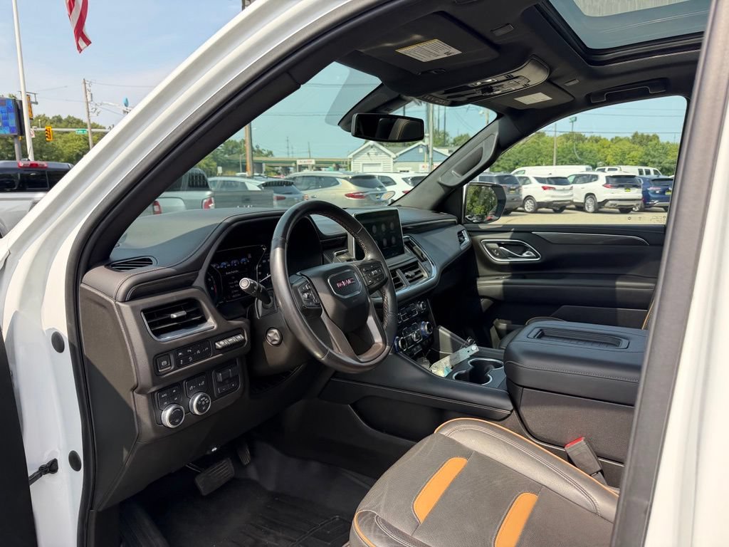 Used 2021 GMC Yukon AT4 w/ AT4 Premium Plus Package AWD/4WD image 21