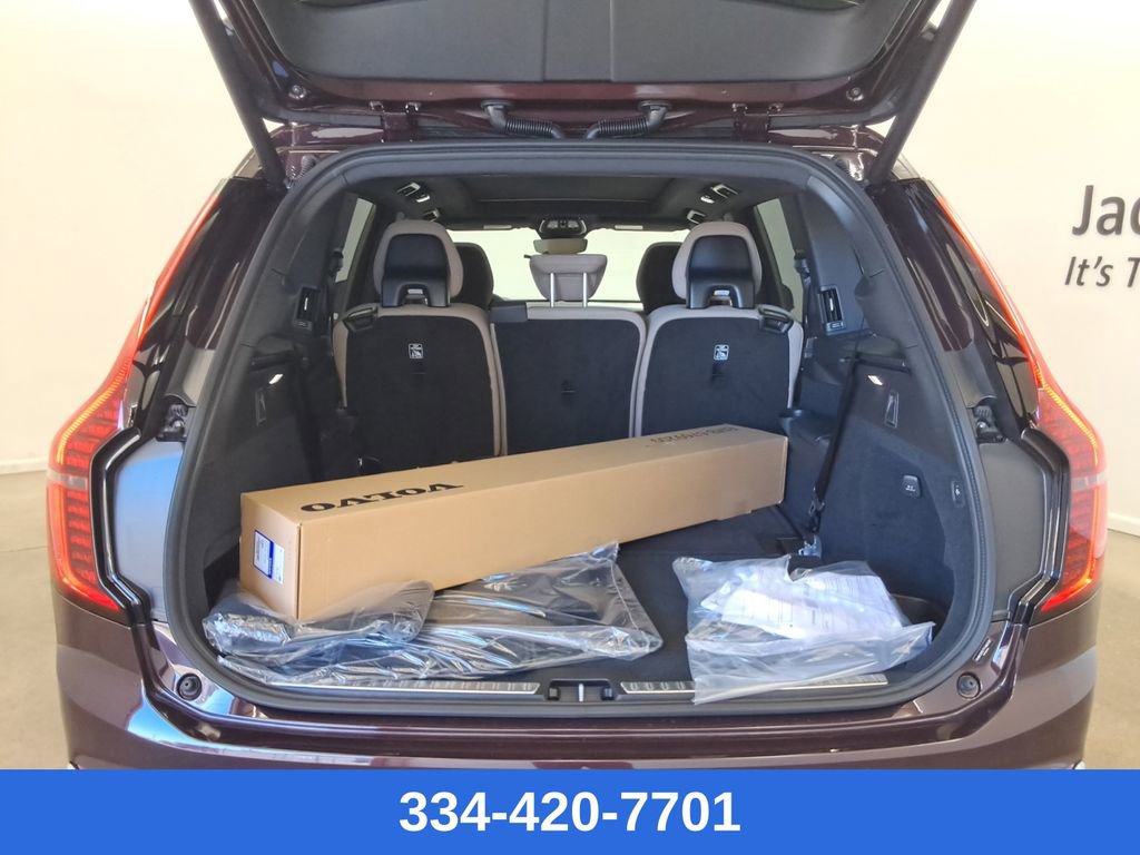 New 2026 Volvo XC90 B5 Plus image 21