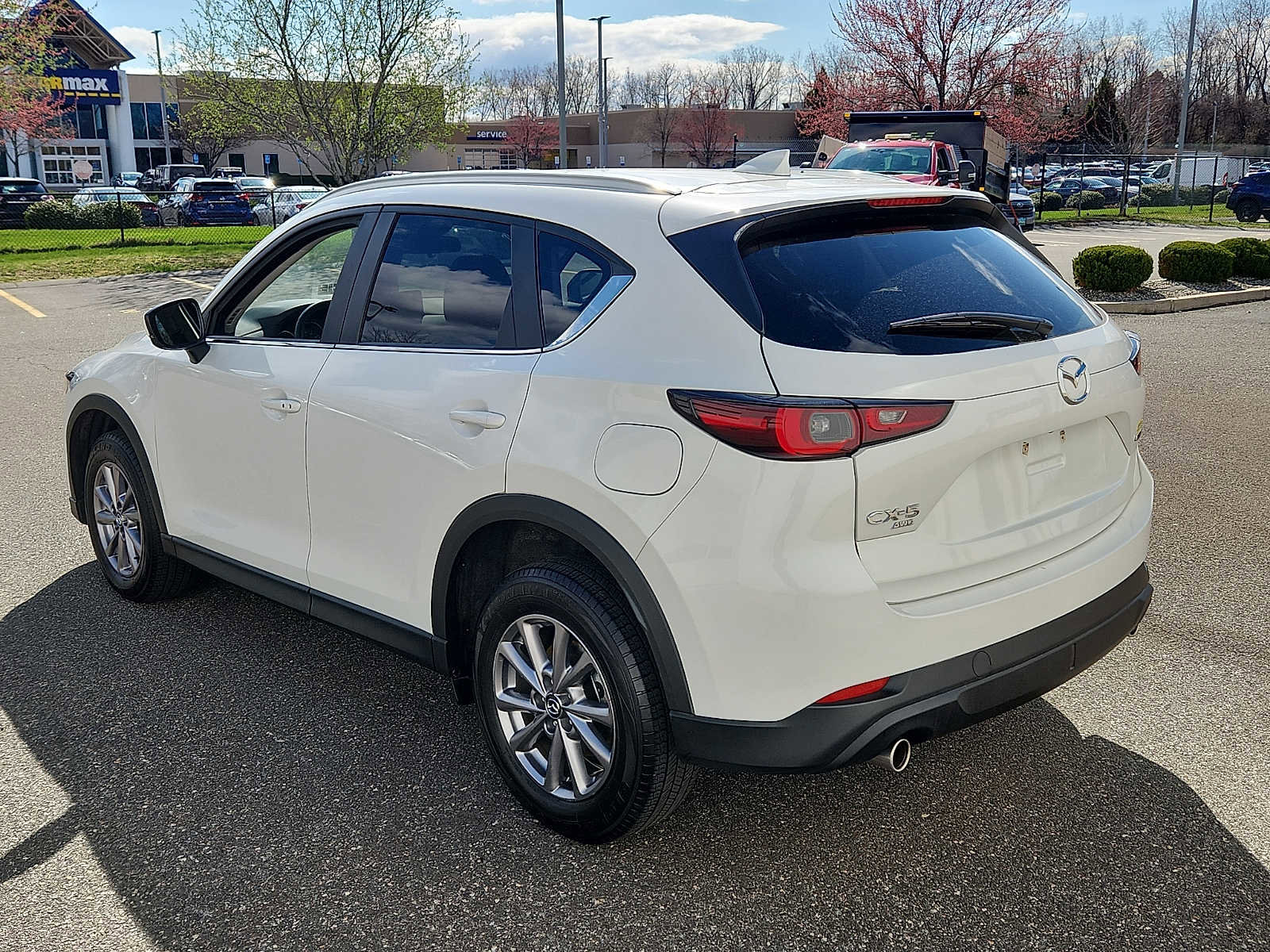 Used 2023 MAZDA CX-5 AWD 2.5 S w/ Select Package image 4