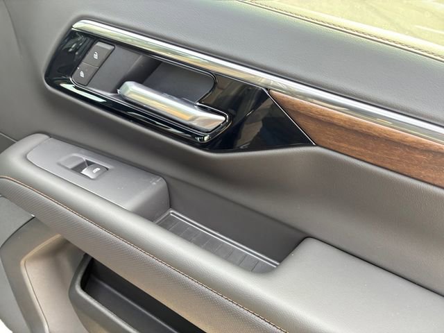 New 2026 Chevrolet Tahoe High Country image 14