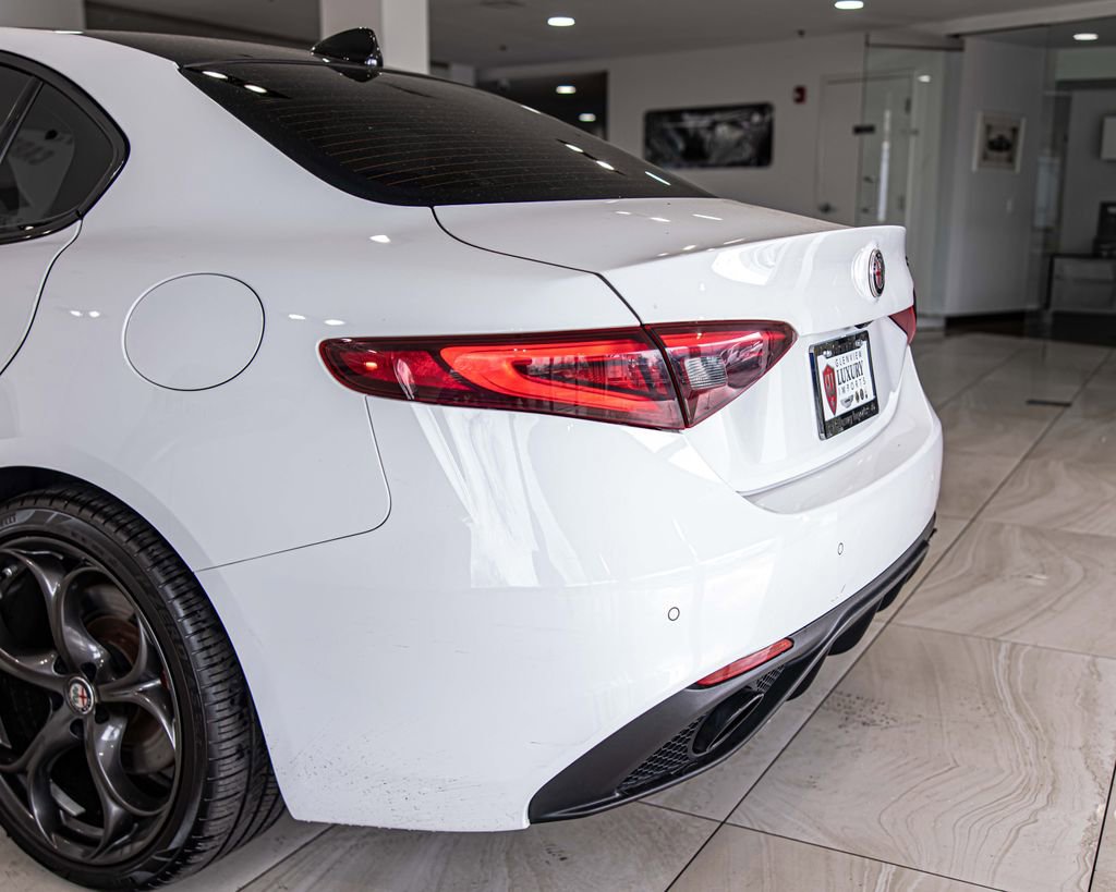 Used 2019 Alfa Romeo Giulia Ti Sport w/ Quick Order Package 22U Sport image 14