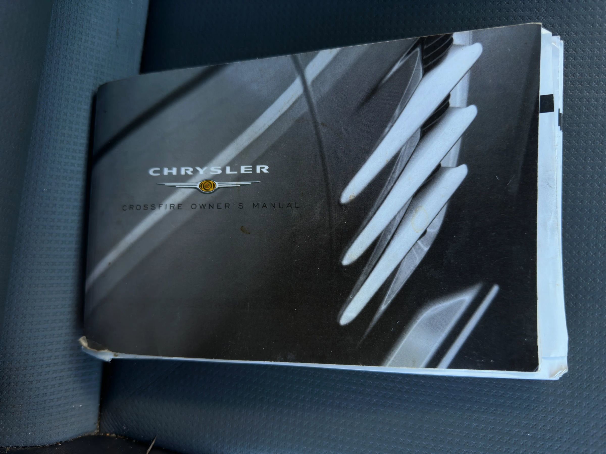 Used 2005 Chrysler Crossfire Limited image 23