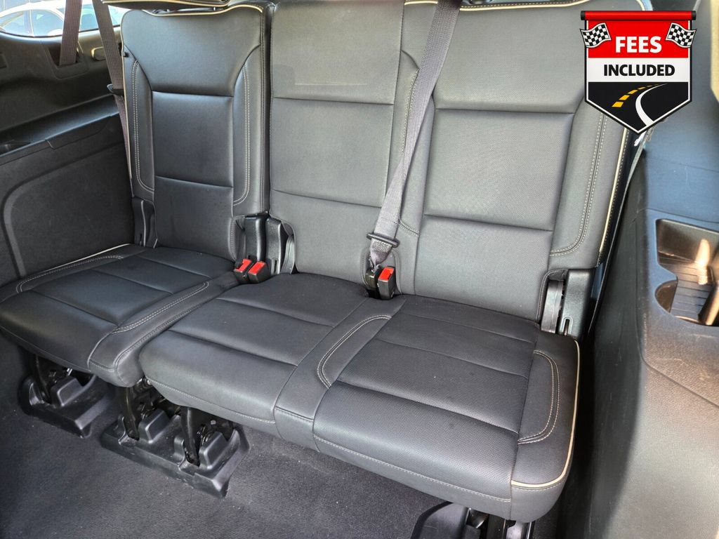 Used 2023 Chevrolet Suburban Premier RWD image 16